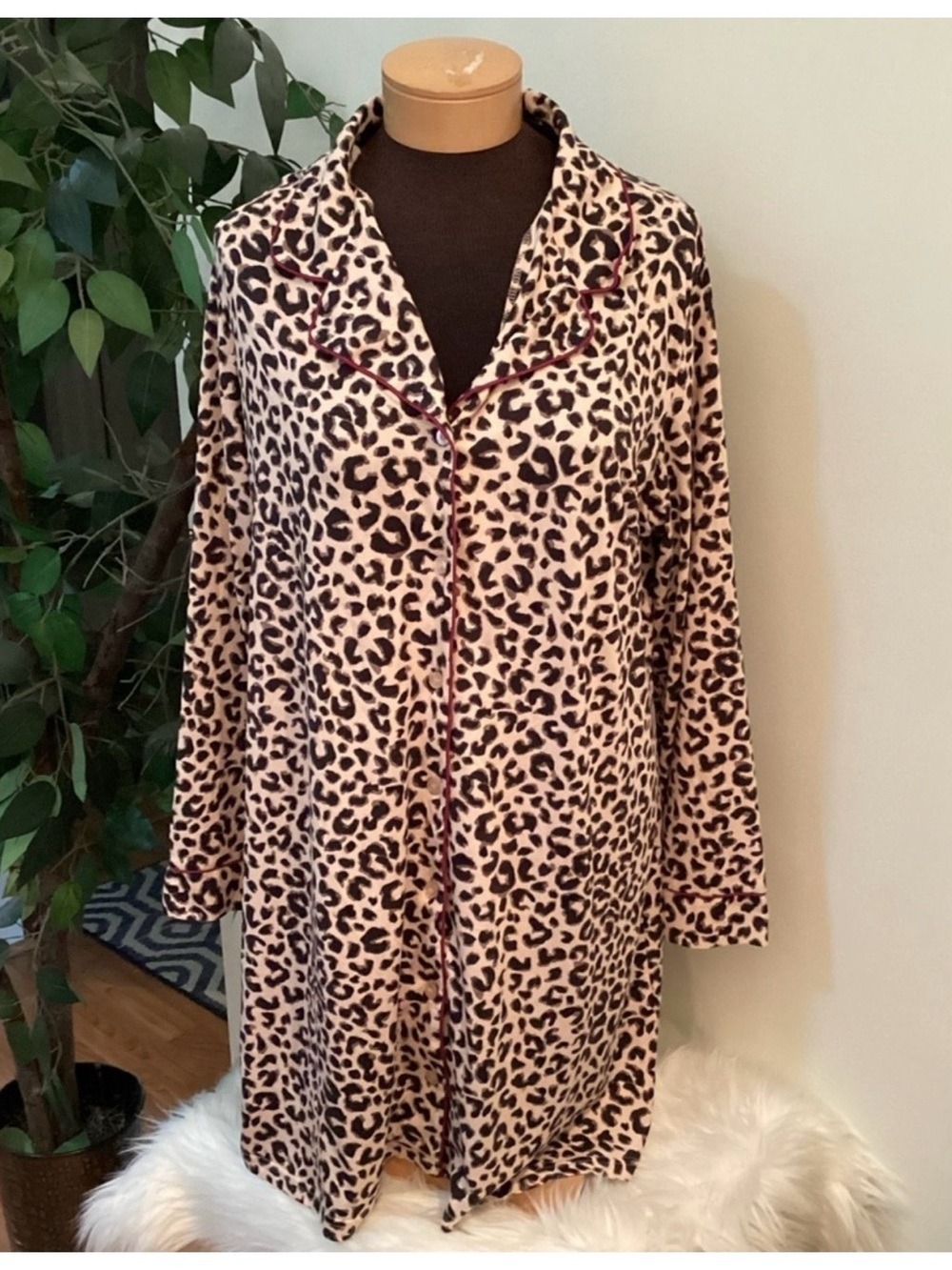 Nicole Miller New York Leopard Print Sleep Shirt Nightgown XL - Picture 2 of 16